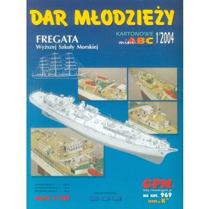 Segelschulschiff Dar Mlodziezy